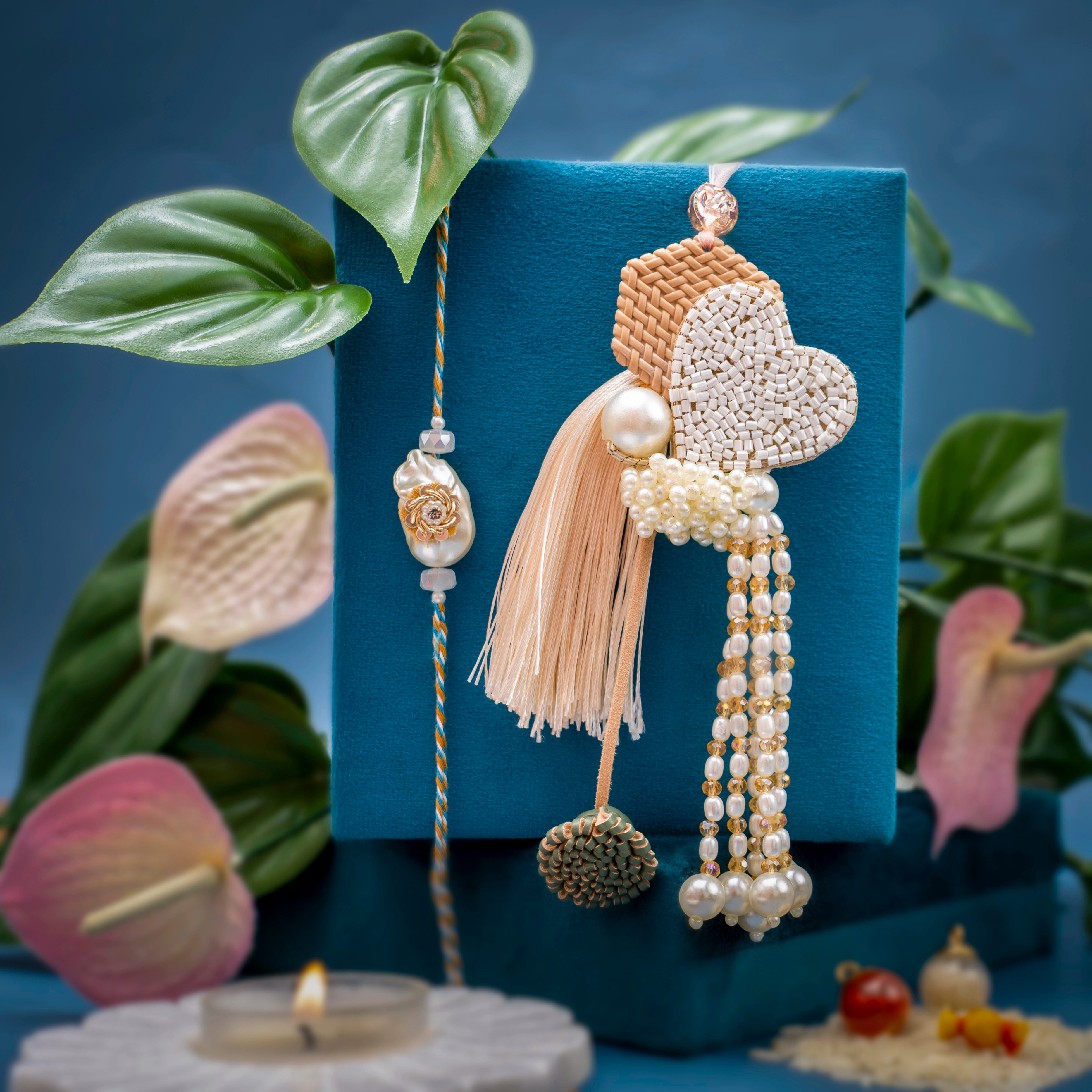 Red Thread Kundan Rakhi And Mini Lumba Set at Rs 60/piece in New Delhi