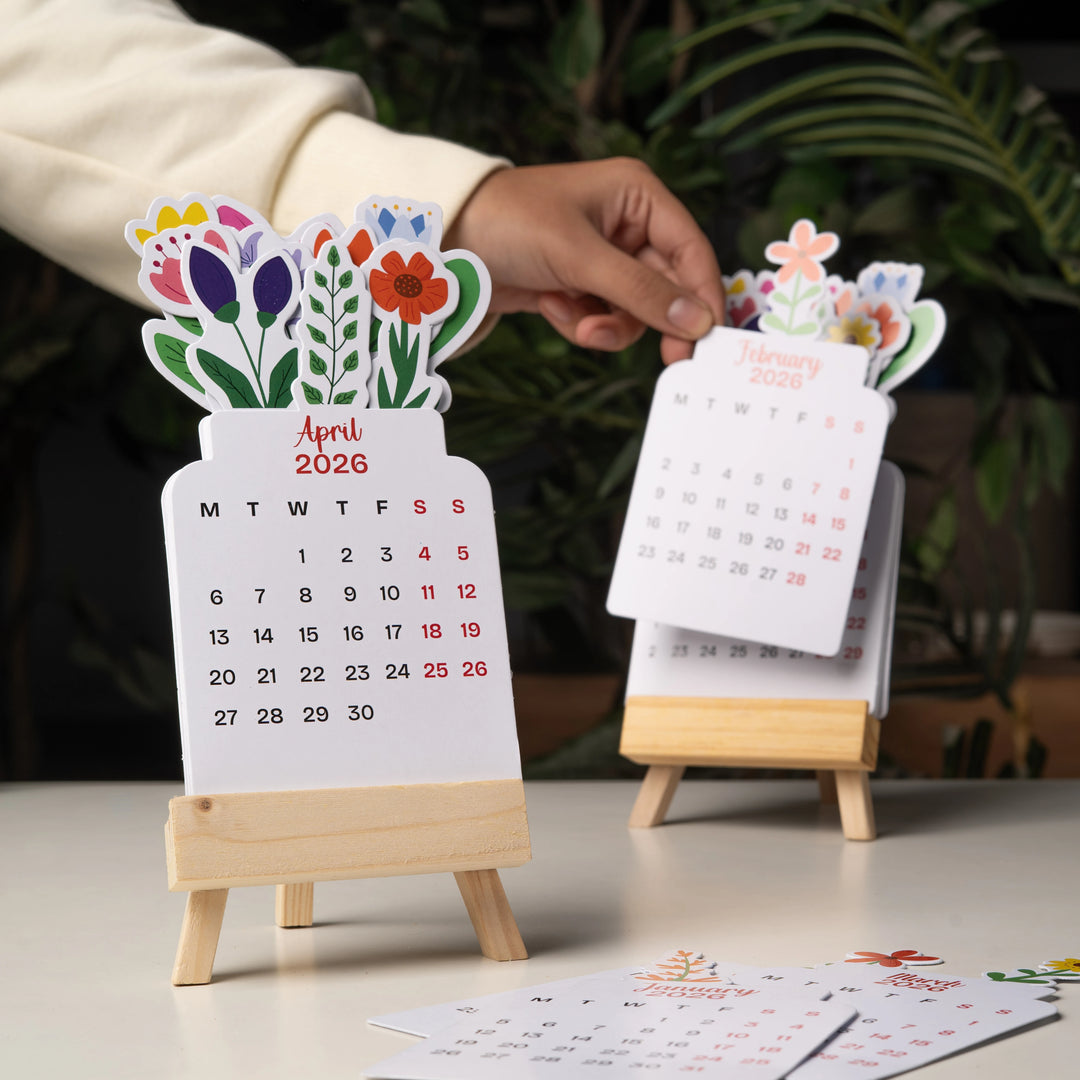 Bloomy Flowers Desk Calendar