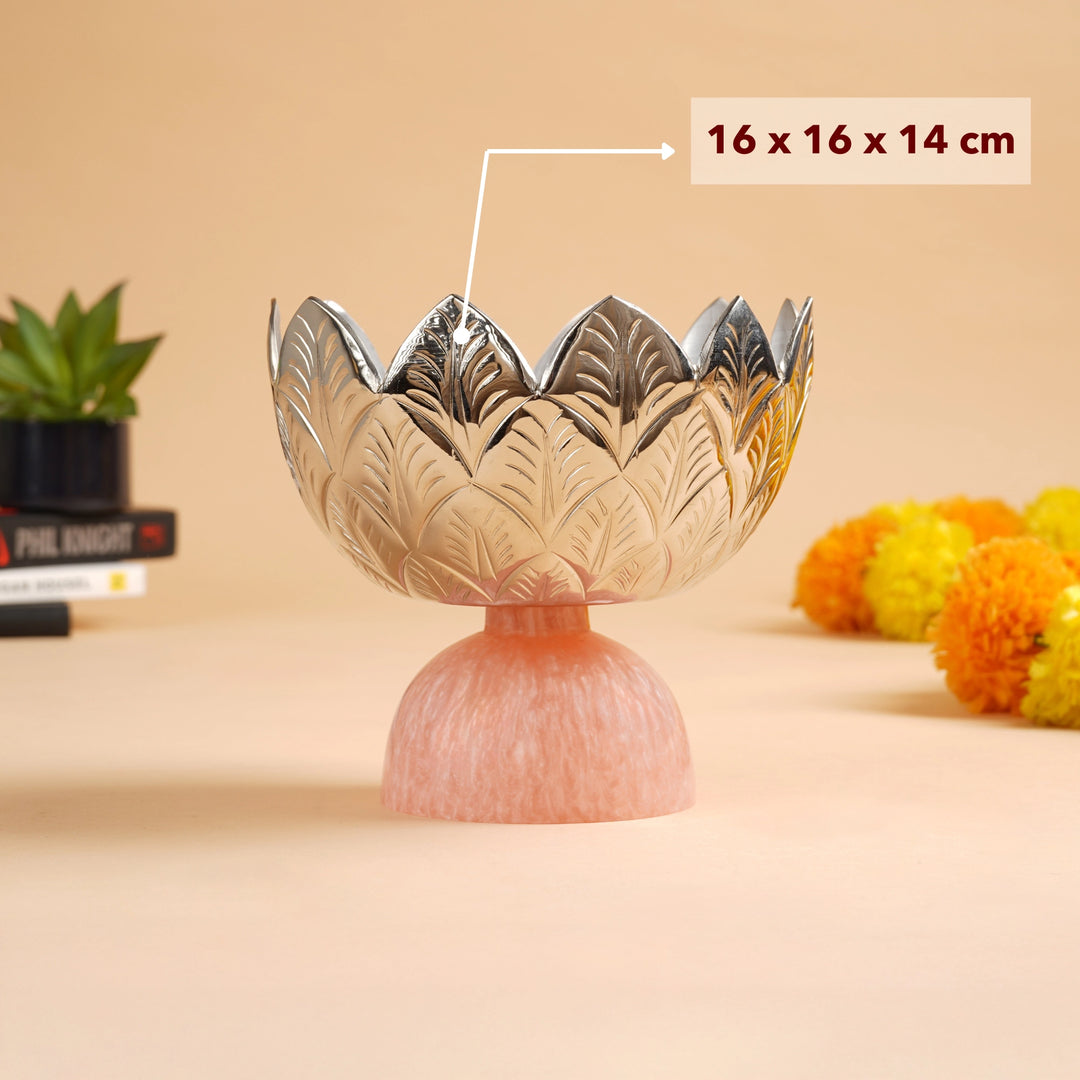 Decorative Resin Stand Bowl