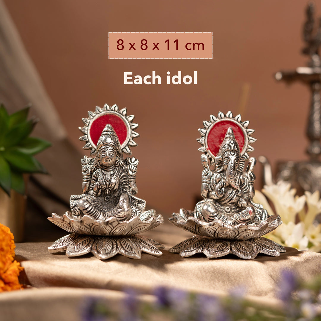 Divine Lakshmi Ganesh Idols