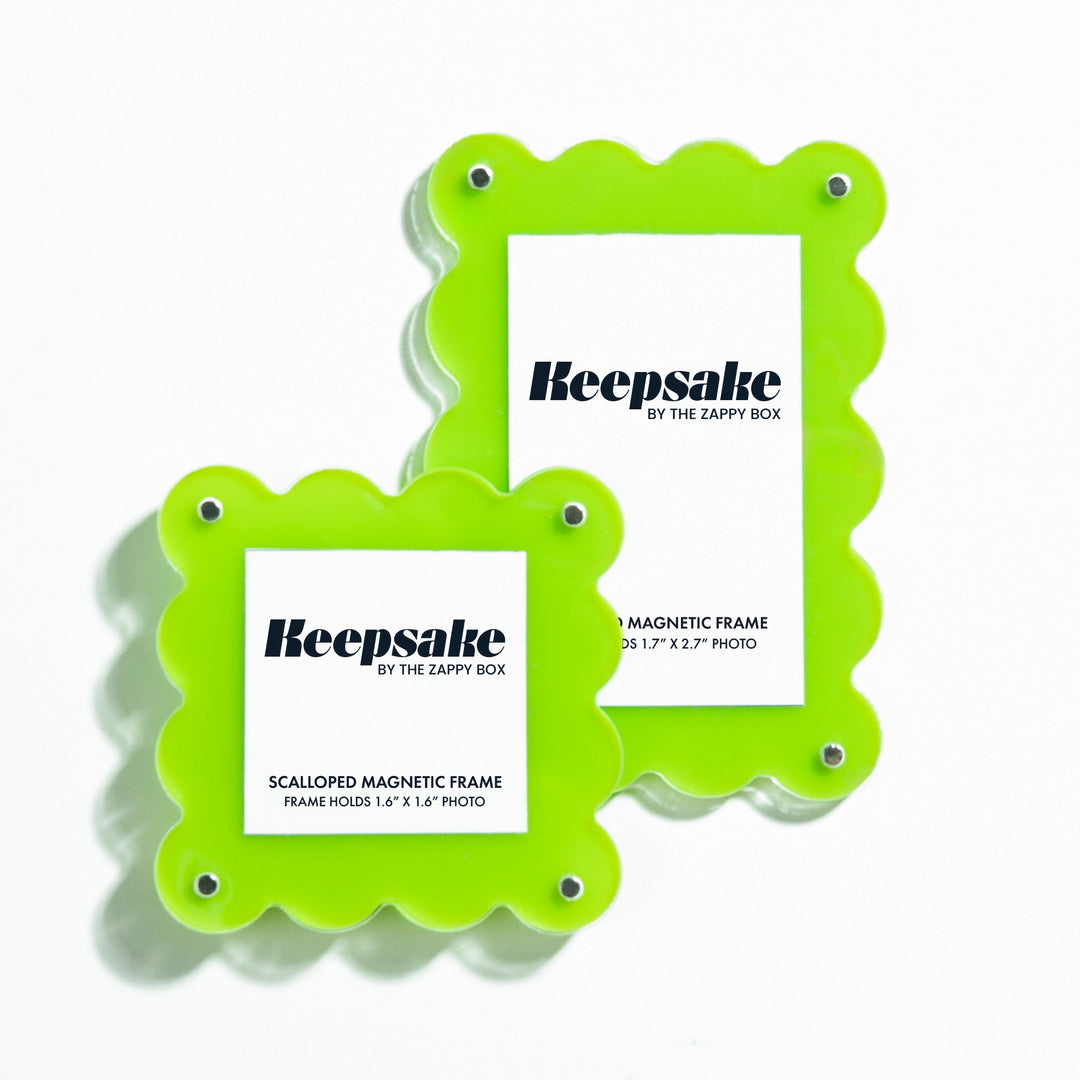 Keepsake Scalloped Magnetic Frame