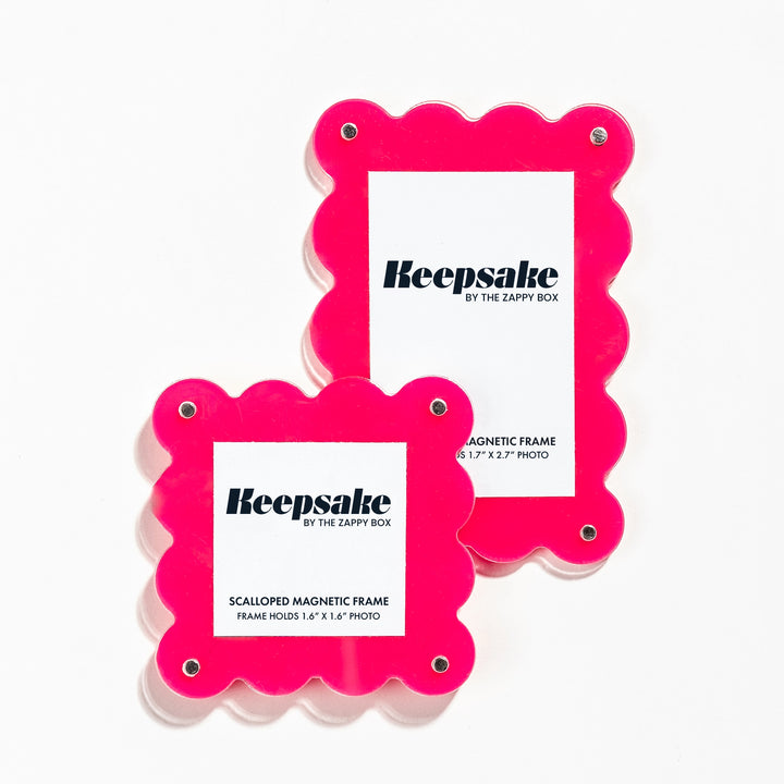 Keepsake Scalloped Magnetic Frame