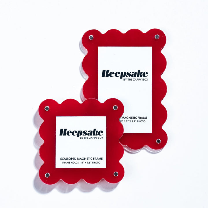 Keepsake Scalloped Magnetic Frame