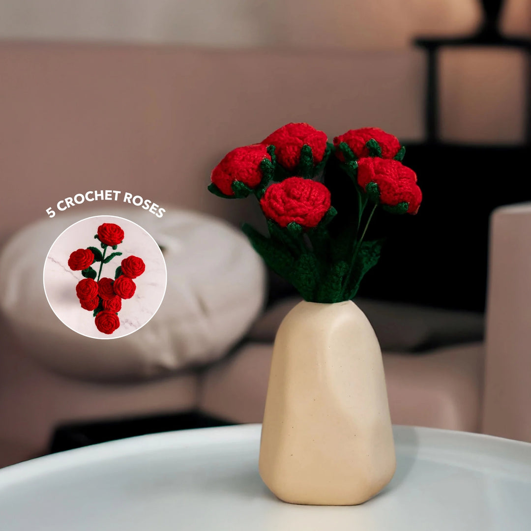 La Vie En Rose Vase And Flower Combo