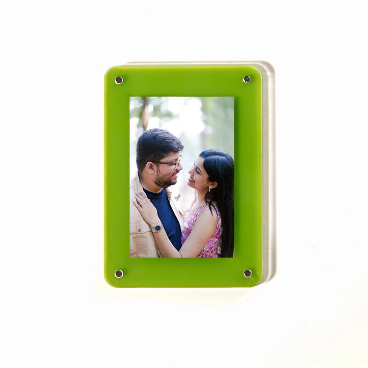 Polaroid Magnet Frame
