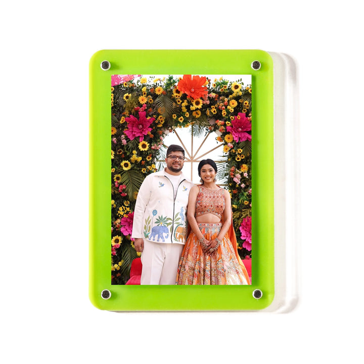 Polaroid Magnet Frame