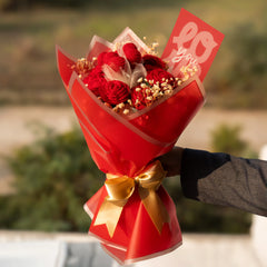 bouquet-of-crochet-heart-and-roses_2_medium