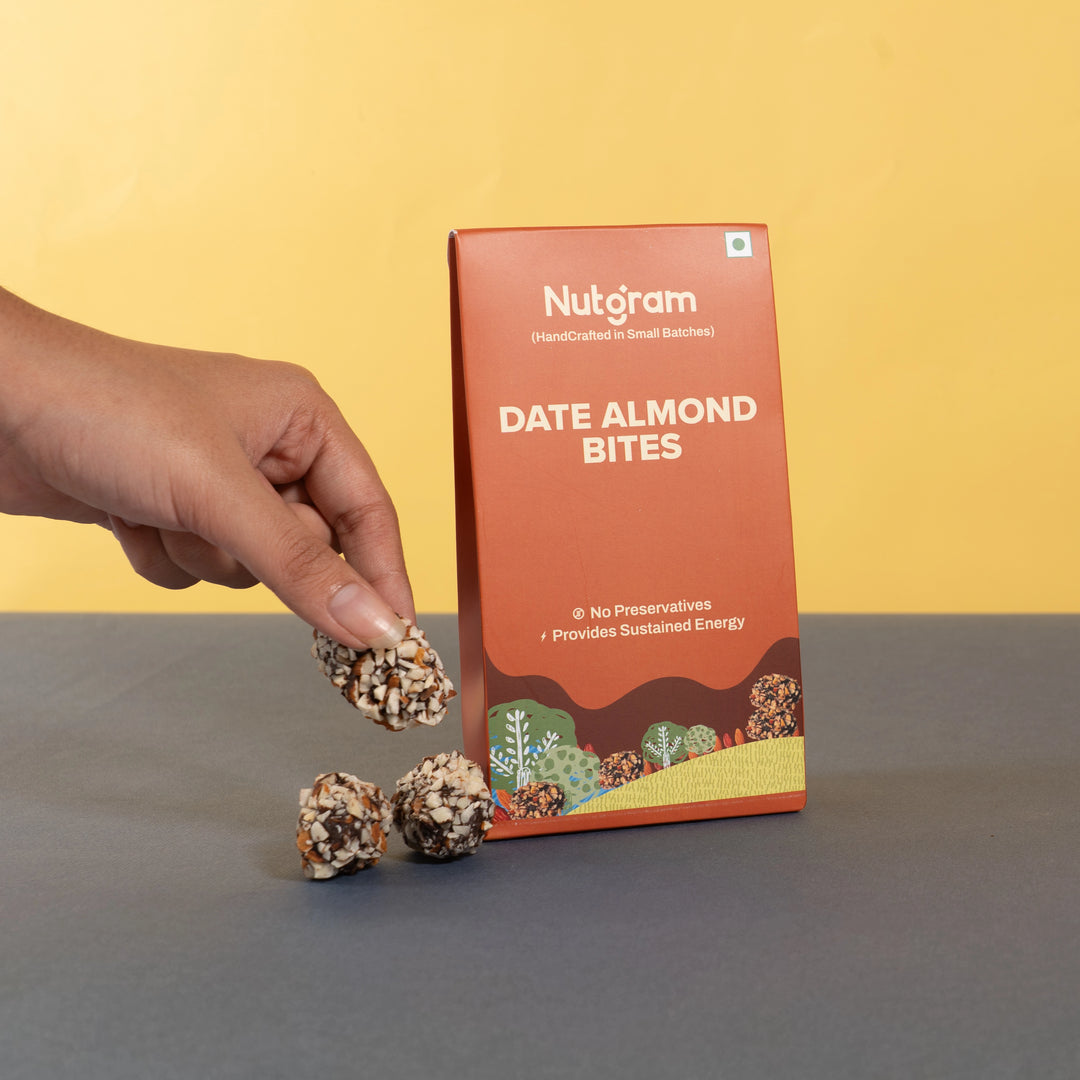 Date Almond Bites