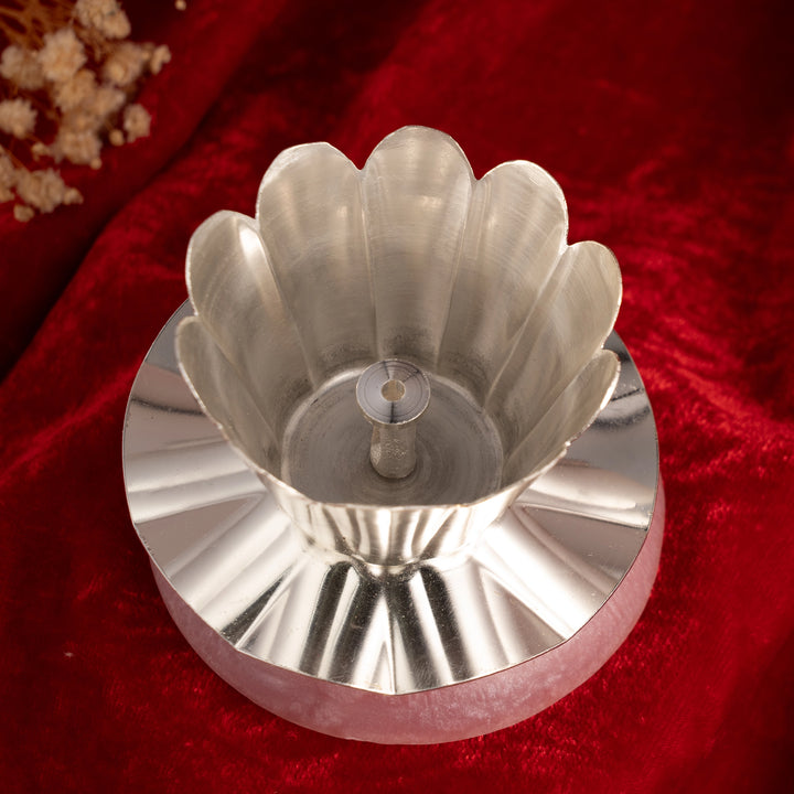 Flower Bud Resin Diya