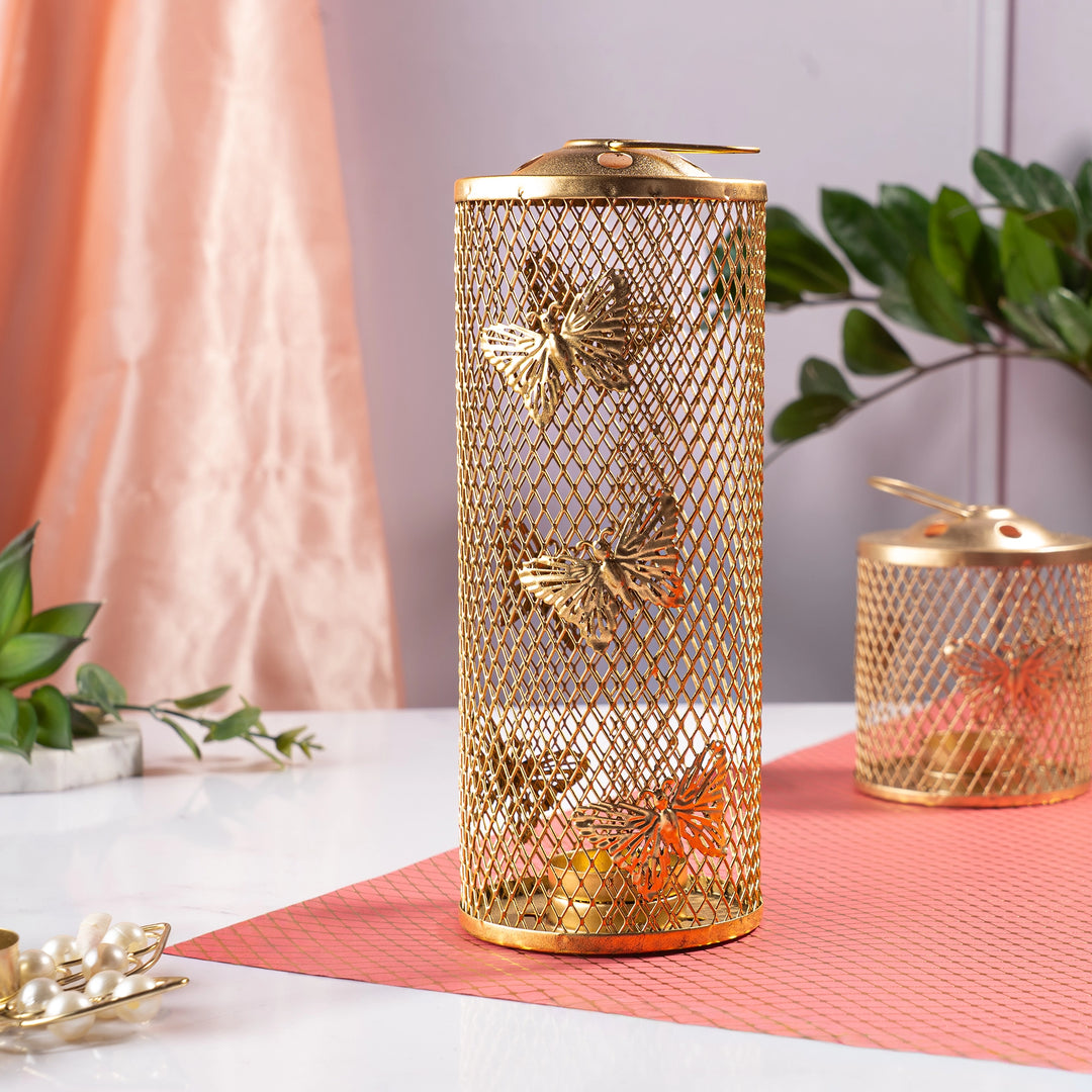 Modern Mesh Lanterns