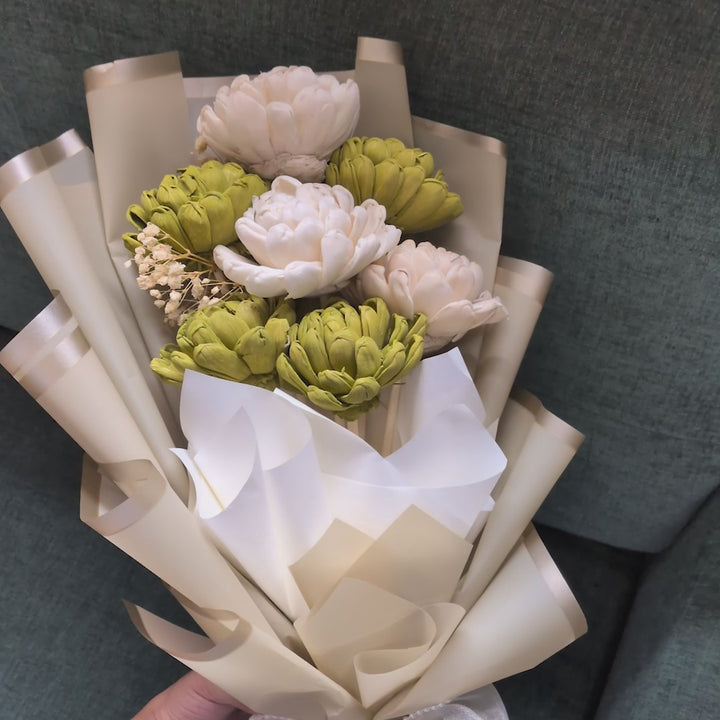 The Sola Wood Flower Bouquet, Handcrafted and Built to Last